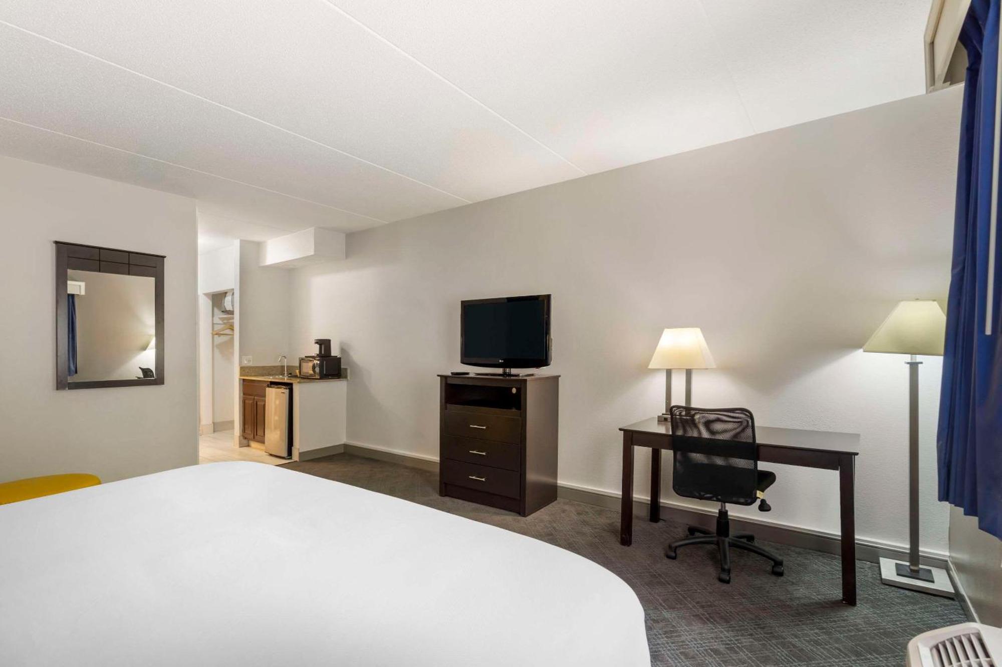 Comfort Inn & Suites Mundelein-Vernon Hills Dış mekan fotoğraf