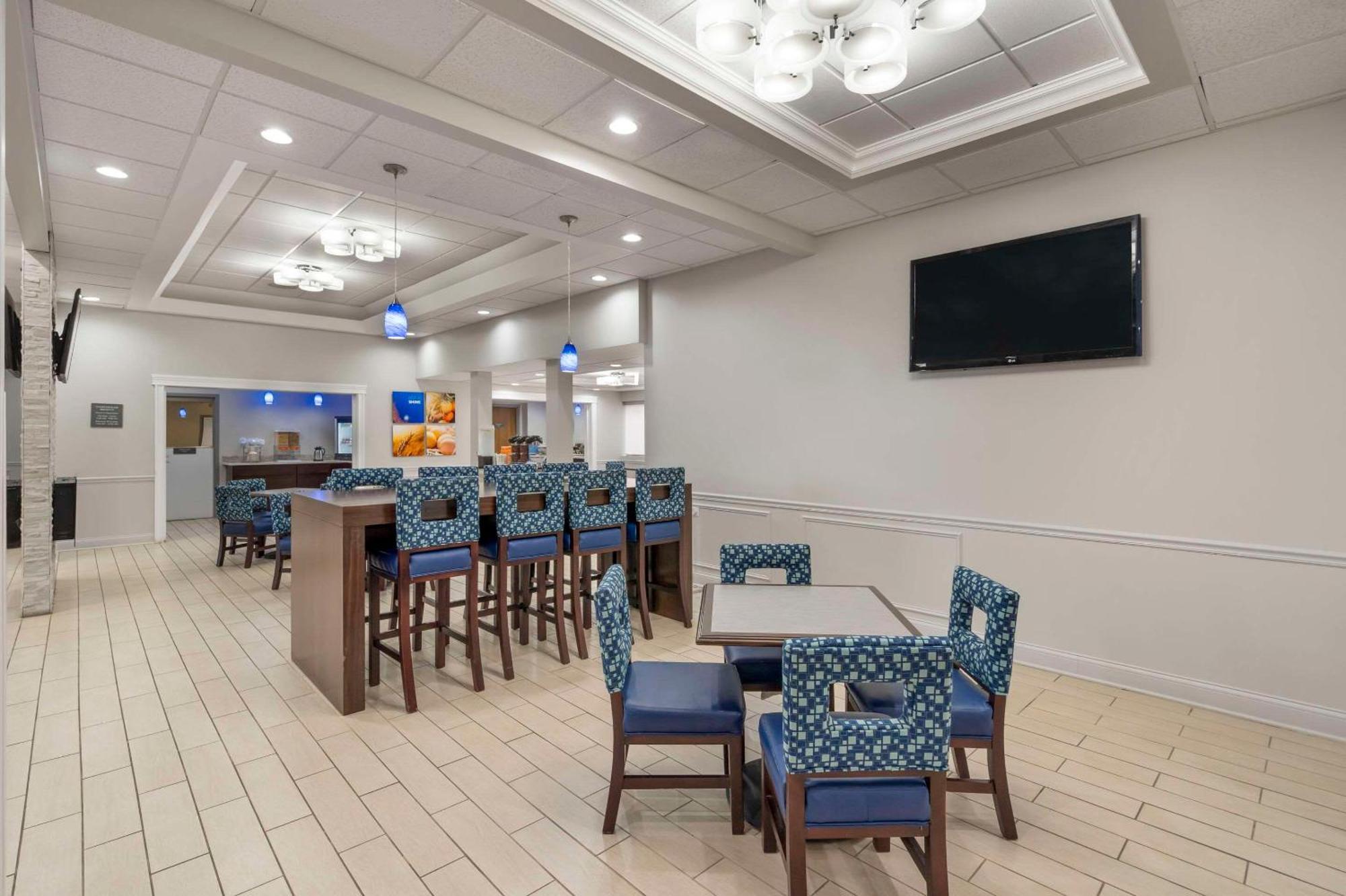 Comfort Inn & Suites Mundelein-Vernon Hills Dış mekan fotoğraf