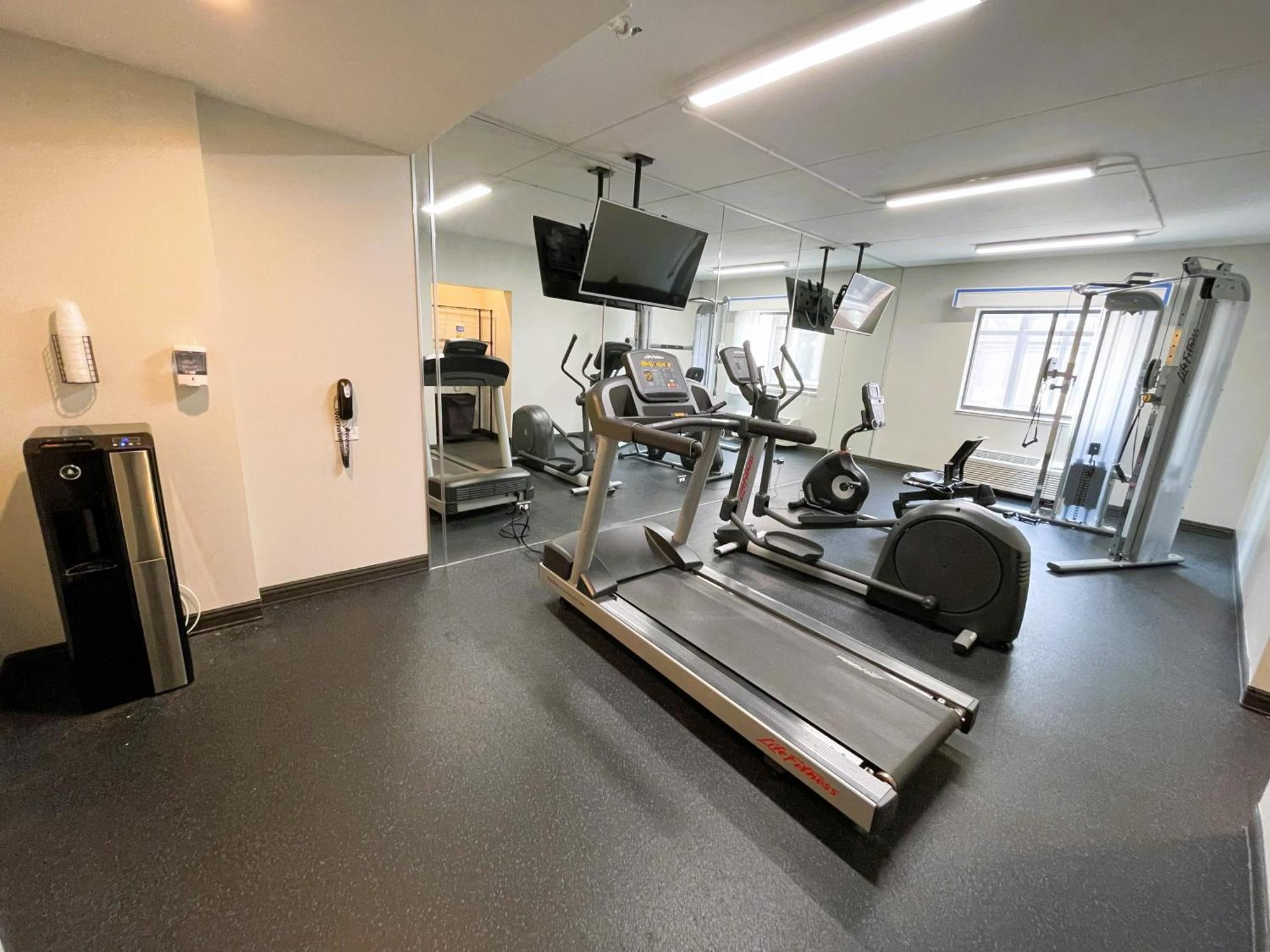 Comfort Inn & Suites Mundelein-Vernon Hills Dış mekan fotoğraf